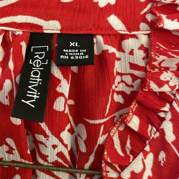 Top - Picture 2 of 5